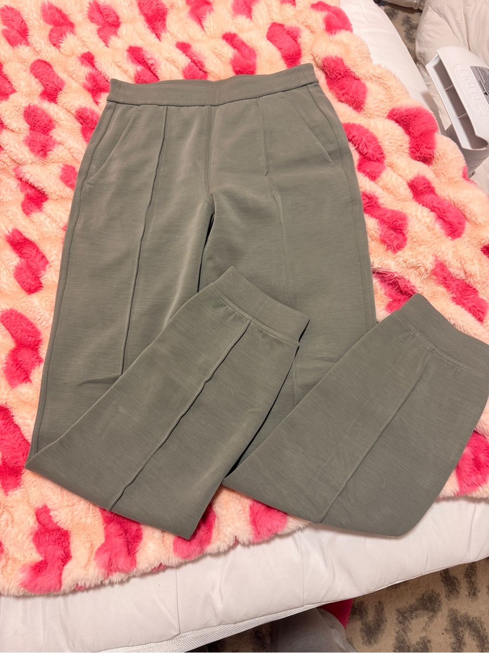 Lululemon Softstreme Joggers Size XS